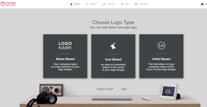 Tailor Brands screenshot - Choose logo type