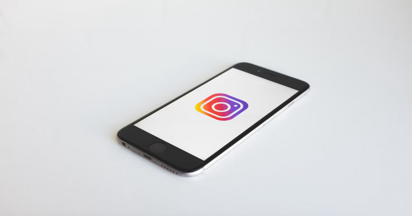 Instagram Founders Launch AI-Powered News App