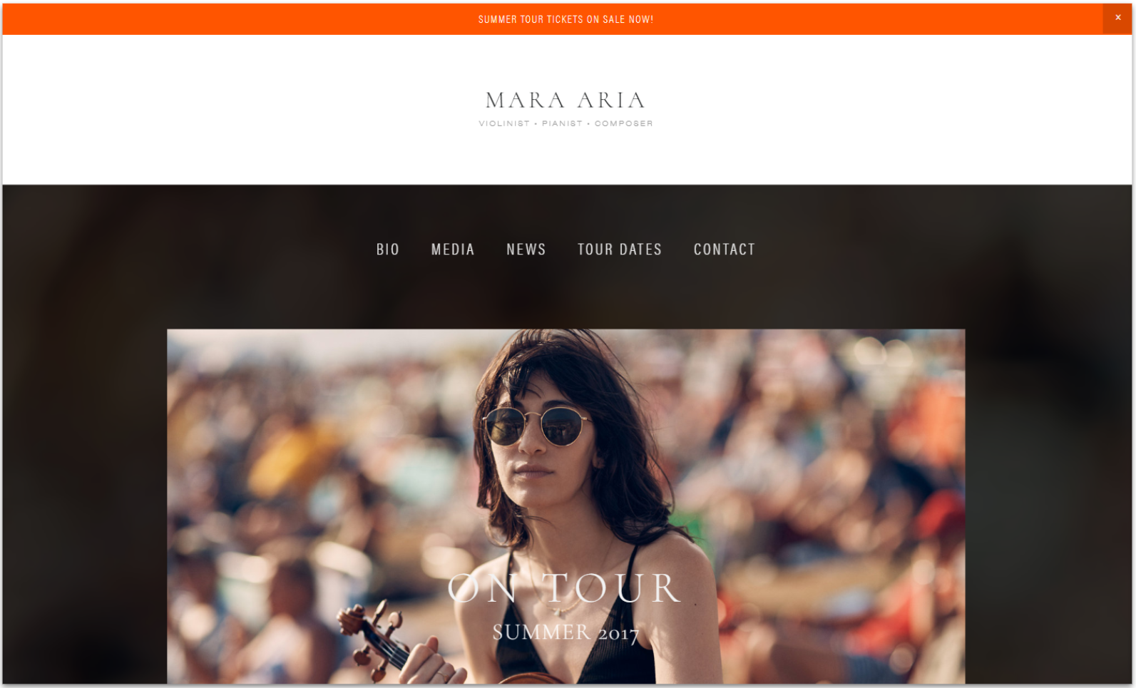 Squarespace's Aria template homepage