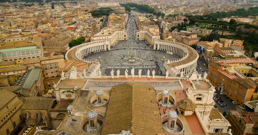 Pope Leo XIV Warns of AI Dangers on Youth